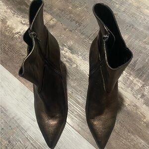 Marian Metallic Bronze Ankle Booties NWOT